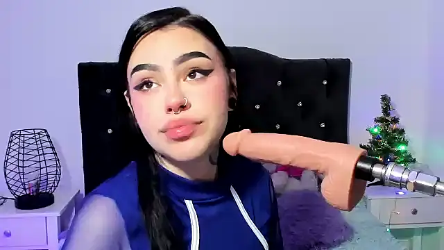 Snapshot of Jas_miin chatting on December 3, 2:58 am Jas miin online show from December 3, 2:58 am