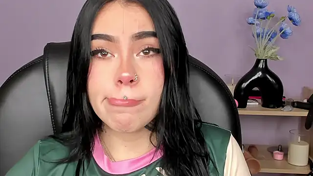 Snapshot of Jas_miin chatting on September 29, 2:06 am Jas miin online show from September 29, 2:06 am