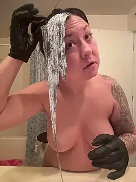 ImpressYouDaily online show from December 20, 11:56 pm