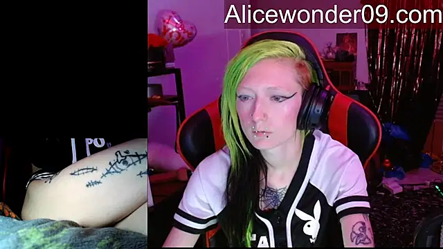 alicewonder09 online show from March 8, 3:54 am