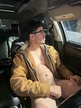 Snapshot of Bbyboyivan chatting on November 30, 4:27 am Bbyboyivan online show from November 30, 4:27 am