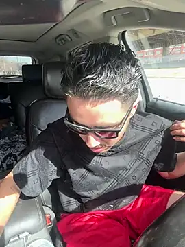 Snapshot of Bbyboyivan chatting on February 19, 5:09 pm Bbyboyivan online show from February 19, 5:09 pm