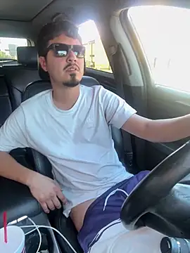 Snapshot of Bbyboyivan chatting on March 13, 9:32 pm Bbyboyivan online show from March 13, 9:32 pm