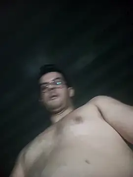 pedrosantos3366 online show from September 13, 10:31 pm