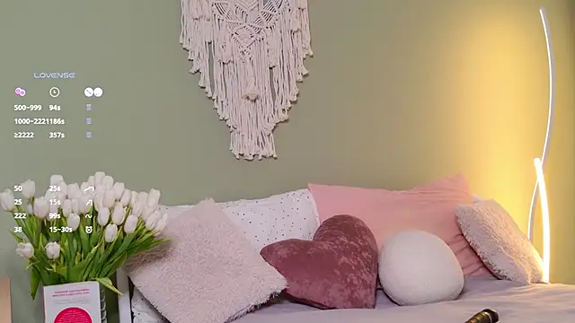 Snapshot of Rinas_secret chatting on March 11, 7:26 am Rinas secret online show from March 11, 7:26 am