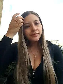 alana 69 online show from June 18, 10:47 pm