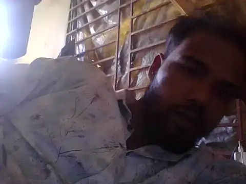 Snapshot of chittagong77 chatting on December 4, 6:44 am chittagong77 online show from December 4, 6:44 am