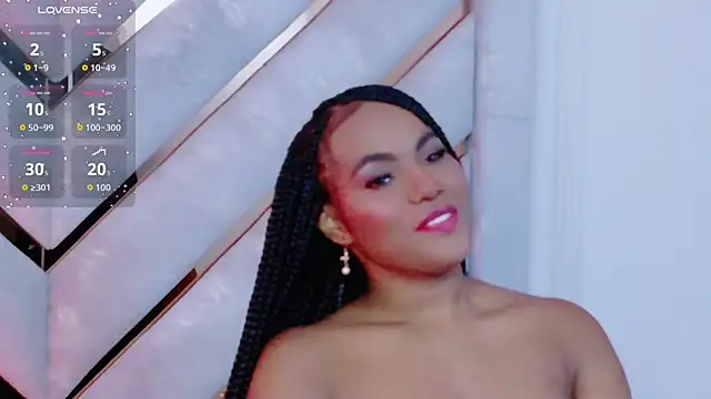 Sara Boom online show from June 18, 8:13 pm