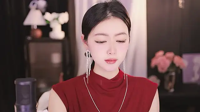 Snapshot of Ocean--Lili chatting on December 31, 12:15 pm Ocean--Lili online show from December 31, 12:15 pm