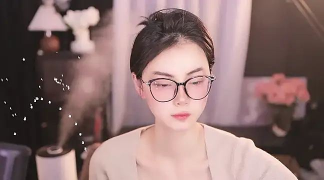 Snapshot of Ocean--Lili chatting on January 18, 2:33 pm Ocean--Lili online show from January 18, 2:33 pm