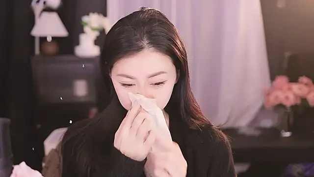 Snapshot of Ocean--Lili chatting on February 13, 2:09 pm Ocean--Lili online show from February 13, 2:09 pm