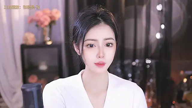 Snapshot of Ocean--Lili chatting on March 8, 2:08 pm Ocean--Lili online show from March 8, 2:08 pm