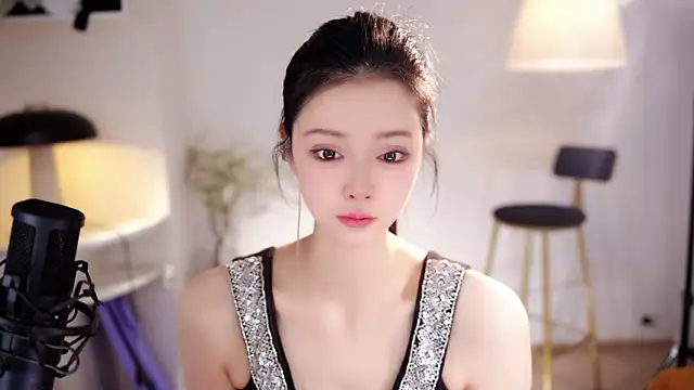 Ocean--Lili online show from February 21, 2:18 pm