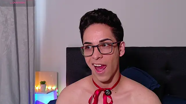 aodaboyyy online show from February 1, 12:59 pm