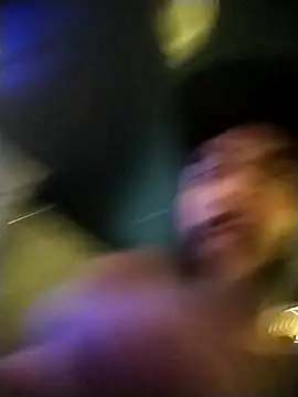 Snapshot of Pziko chatting on December 20, 5:58 am Pziko online show from December 20, 5:58 am