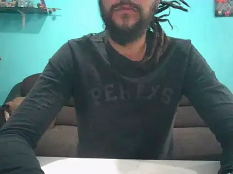 Snapshot of Pziko chatting on June 9, 3:29 am Pziko online show from June 9, 3:29 am