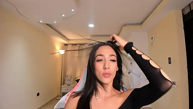 Snapshot of carleee_winter chatting on December 20, 4:09 am carleee winter online show from December 20, 4:09 am