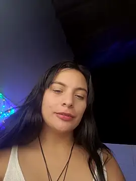 Snapshot of ZaraHoney chatting on March 21, 5:54 am ZaraHoney online show from March 21, 5:54 am