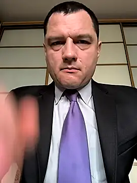 Snapshot of ExclusivePrivate chatting on October 18, 8:37 am ExclusivePrivate online show from October 18, 8:37 am