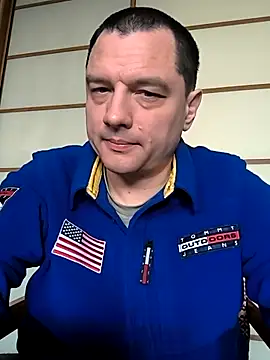 Snapshot of ExclusivePrivate chatting on January 16, 10:08 am ExclusivePrivate online show from January 16, 10:08 am