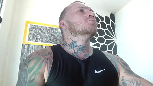 Snapshot of stripnolimits chatting on November 7, 5:35 pm stripnolimits online show from November 7, 5:35 pm