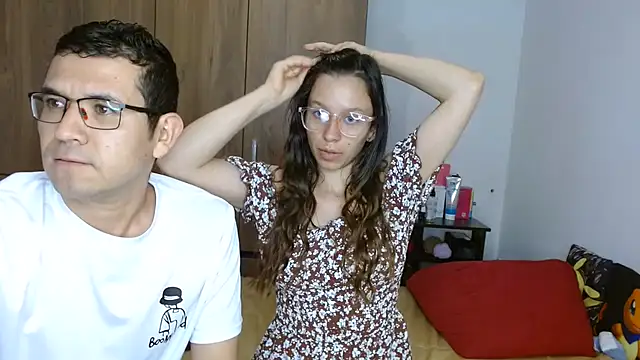 Isaandysex2428 online show from July 8, 1:54 am