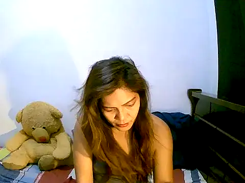 Snapshot of sweetvirginia01 chatting on October 7, 9:12 pm sweetvirginia01 online show from October 7, 9:12 pm