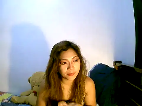 Snapshot of sweetvirginia01 chatting on October 11, 8:18 pm sweetvirginia01 online show from October 11, 8:18 pm