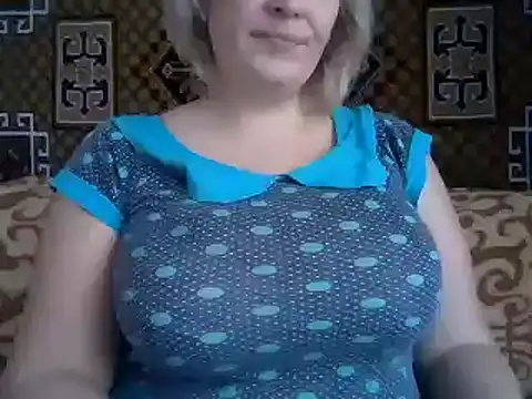 Snapshot of Diana_Britt chatting on December 6, 10:16 am Diana Britt online show from December 6, 10:16 am