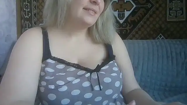 Diana Britt online show from March 22, 6:28 am