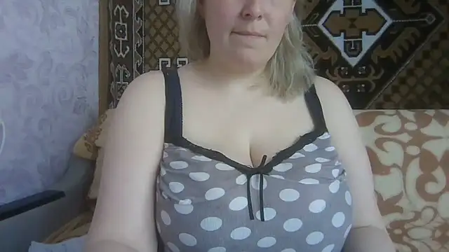 Diana Britt online show from April 28, 6:40 am