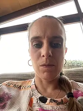 Snapshot of LadyChantale chatting on January 18, 12:04 pm LadyChantale online show from January 18, 12:04 pm