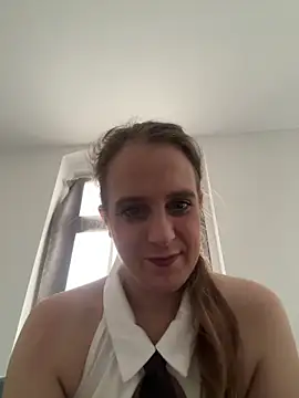 LadyChantale online show from June 17, 5:54 am