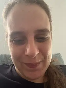 LadyChantale online show from June 20, 5:32 am