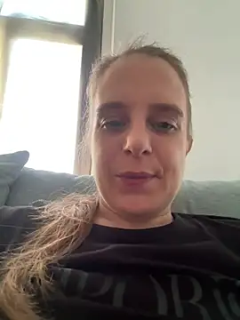 LadyChantale online show from June 24, 5:17 am