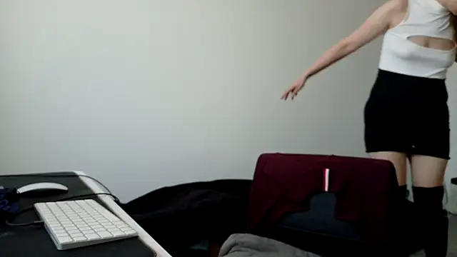 LadyChantale online show from June 26, 5:34 am