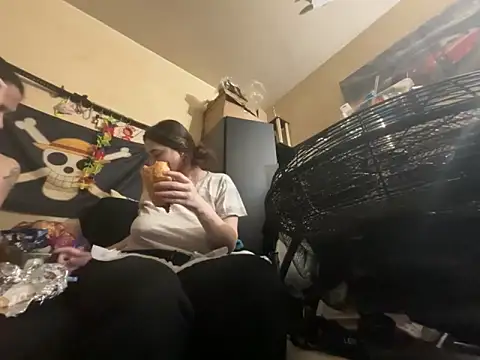 Snowbunnycake 131 online show from March 15, 3:12 am