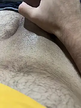 bigdiiiickkk online show from June 18, 12:11 am