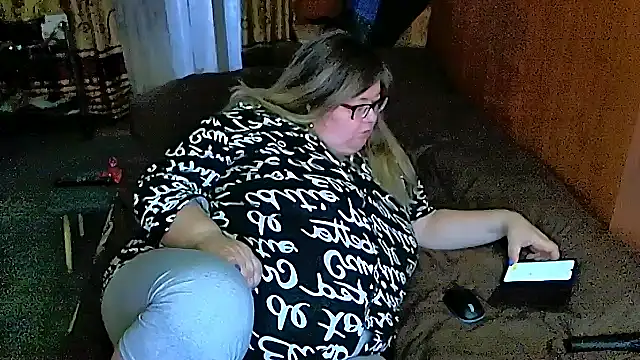 sex2 online show from March 17, 8:29 am