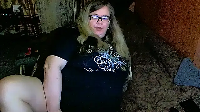 sex2 online show from March 22, 10:59 pm