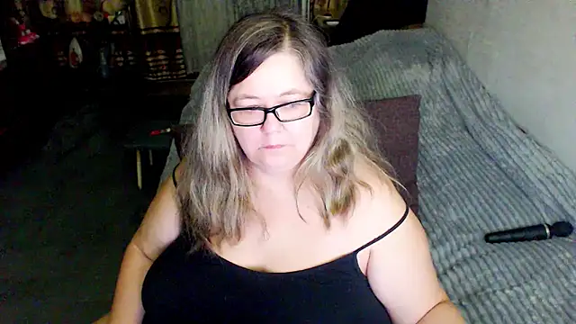 sex2 online show from June 13, 6:17 pm