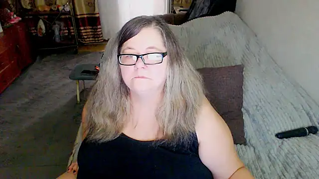 Snapshot of sex2 chatting on June 20, 12:36 am sex2 online show from June 20, 12:36 am
