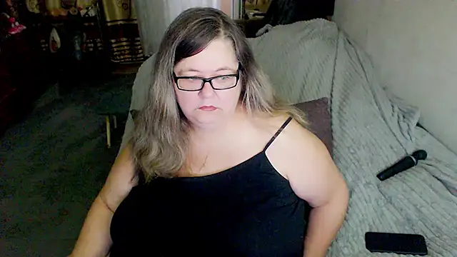 Snapshot of sex2 chatting on June 22, 11:35 pm sex2 online show from June 22, 11:35 pm