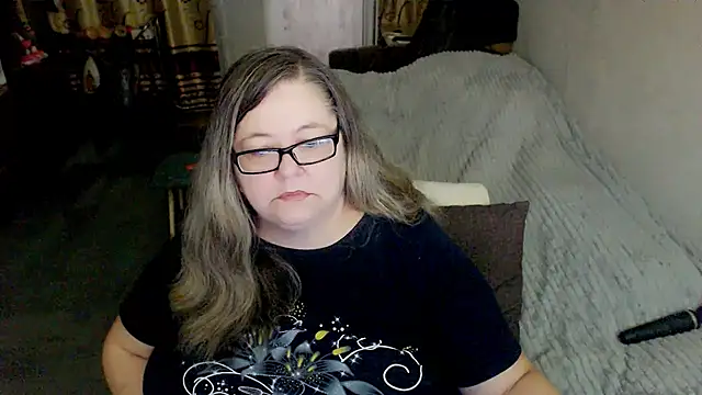 Snapshot of sex2 chatting on June 26, 12:15 am sex2 online show from June 26, 12:15 am
