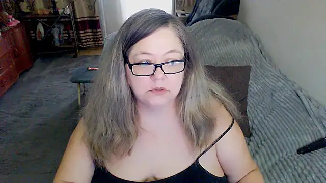 Snapshot of sex2 chatting on July 5, 4:19 am sex2 online show from July 5, 4:19 am