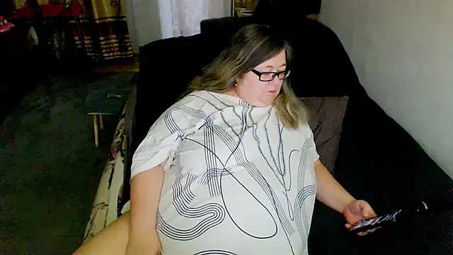Snapshot of sex2 chatting on July 22, 11:29 pm sex2 online show from July 22, 11:29 pm