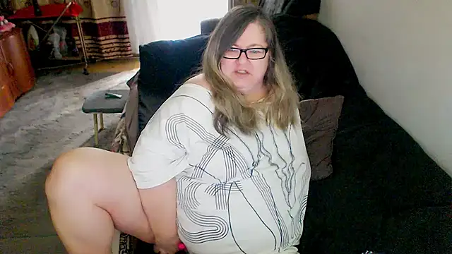 Snapshot of sex2 chatting on July 23, 1:58 am sex2 online show from July 23, 1:58 am
