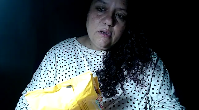 Snapshot of Lauren_baby chatting on March 1, 4:04 am Lauren baby online show from March 1, 4:04 am