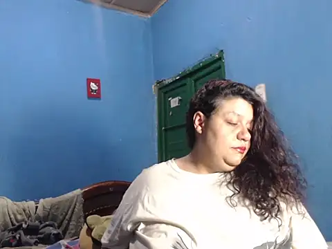 Lauren baby online show from April 28, 10:15 pm