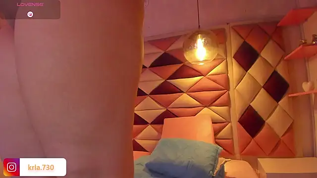 Snapshot of _kaarla_ chatting on January 21, 3:04 am kaarla online show from January 21, 3:04 am